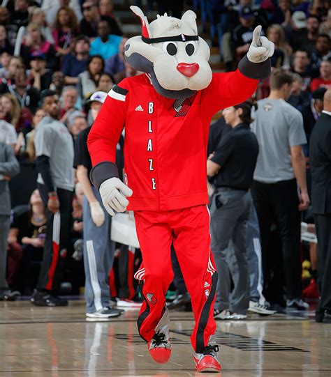 Trail Blazer Mascot: Engaging with Fans Through Interactive Experiences